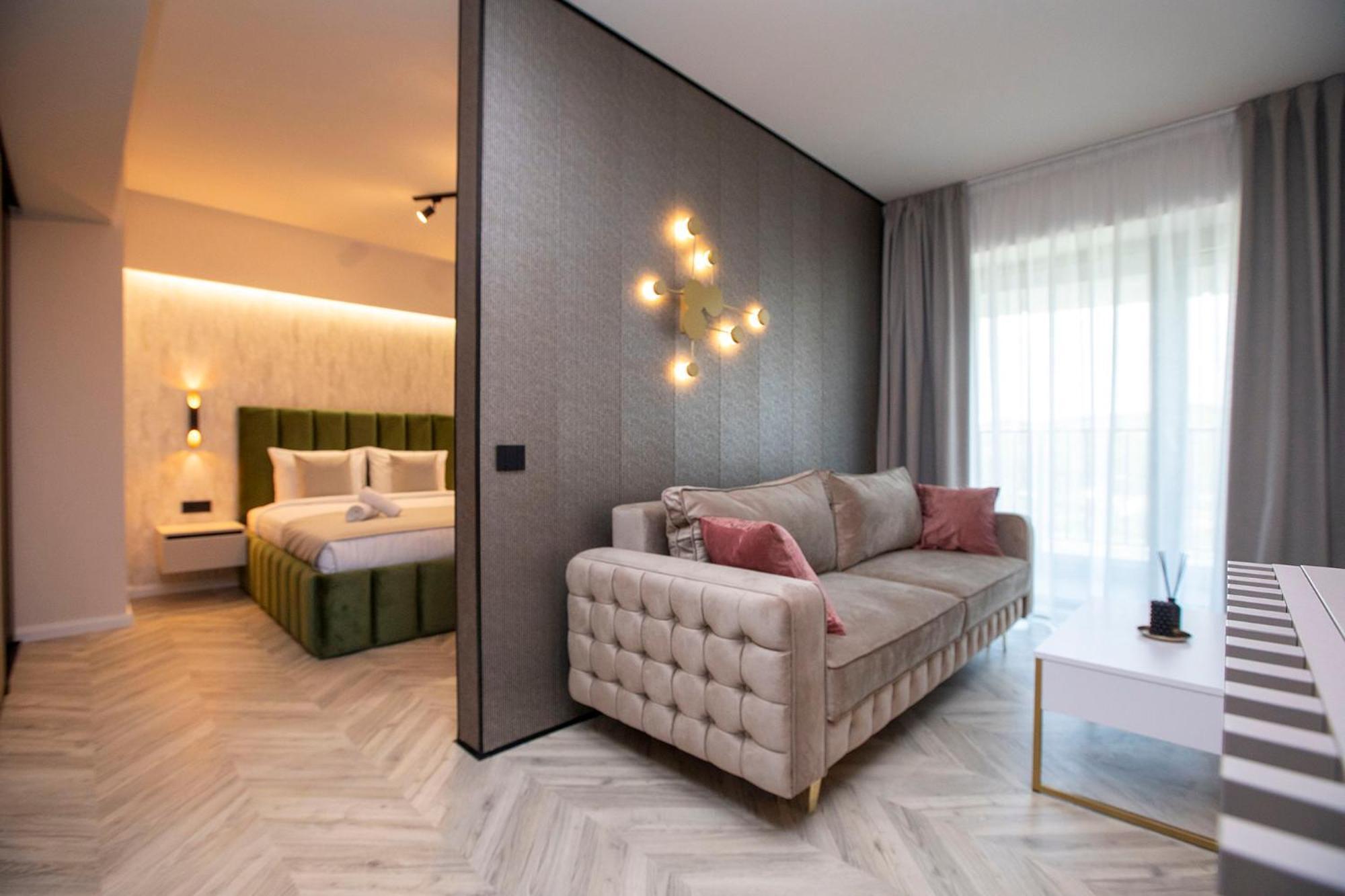 Boudoir 139 Apartments City Tower -18Th Floor Cluj-Napoca Esterno foto